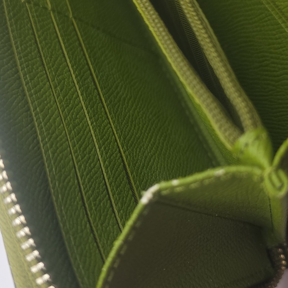 Coach Green Pebbled Leather Wallet - Picture 12 of 15